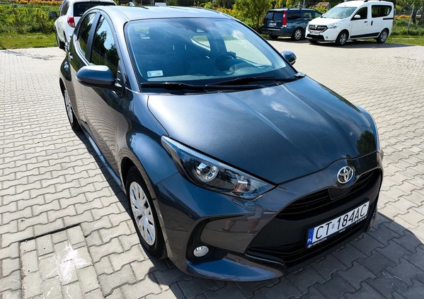 Toyota Yaris cena 59999 przebieg: 93164, rok produkcji 2022 z Jedwabne małe 301